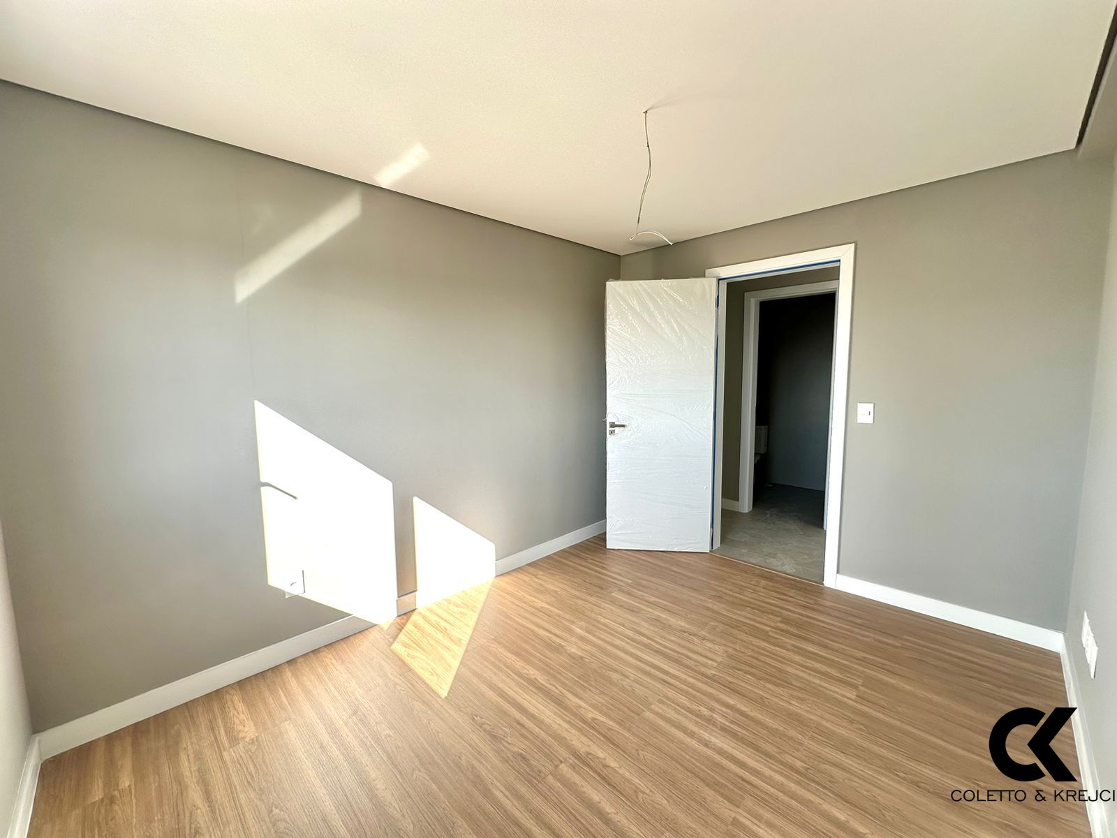 Apartamento à venda com 2 quartos, 87m² - Foto 10