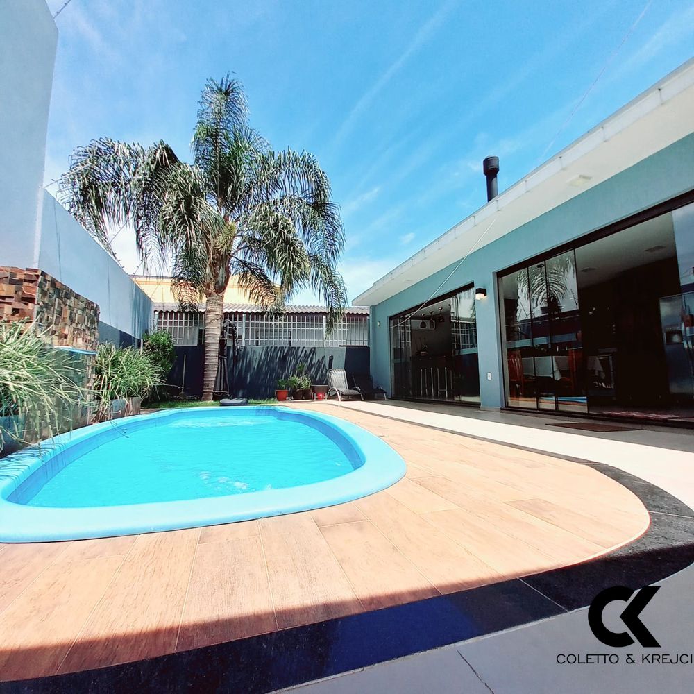 Casa, 3 quartos, 254 m² - Foto 1