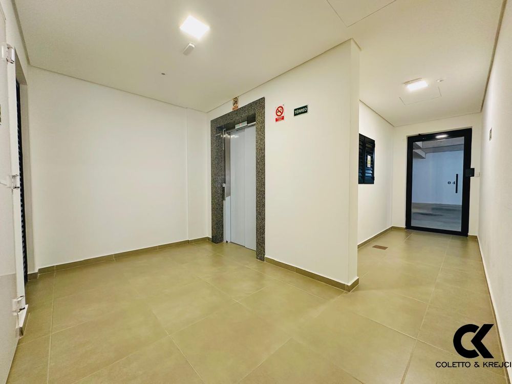 Apartamento à venda com 2 quartos, 51m² - Foto 11