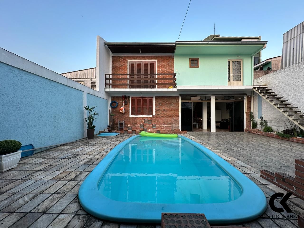 Casa, 5 quartos, 196 m² - Foto 1