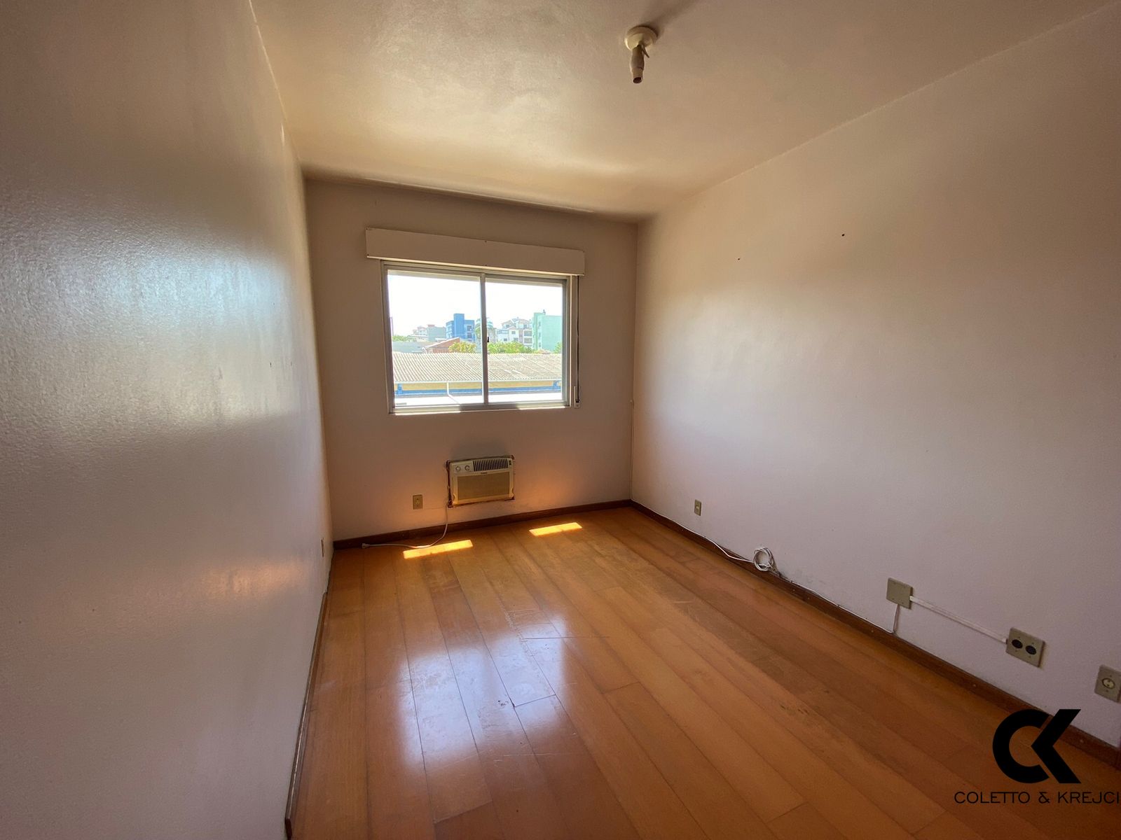 Apartamento à venda com 2 quartos, 67m² - Foto 7