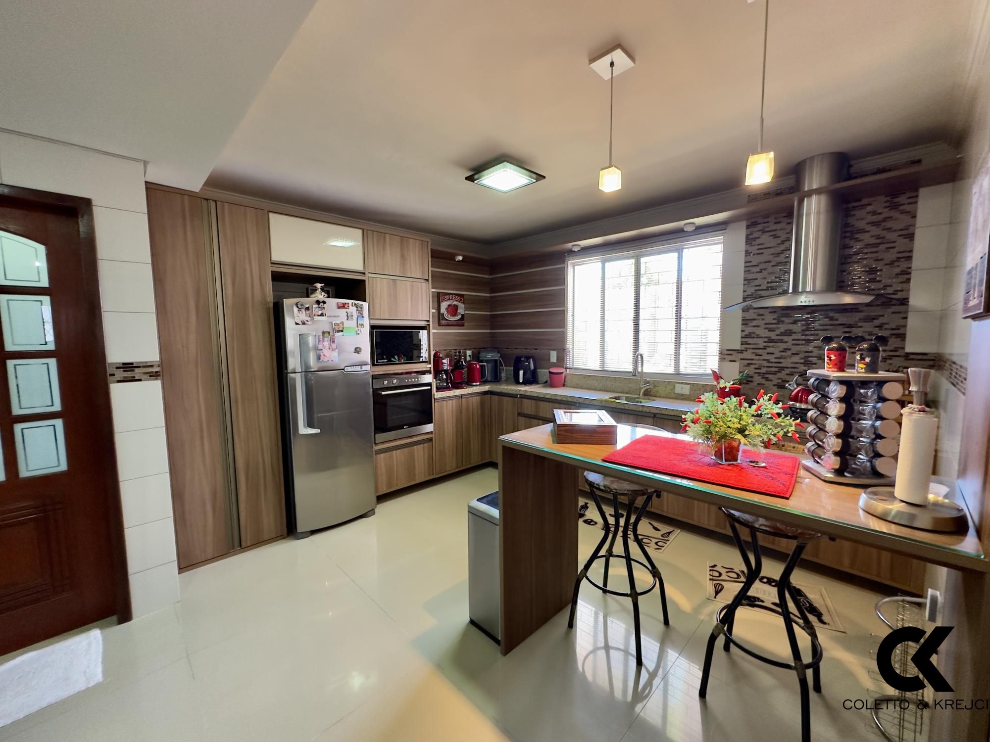 Casa, 4 quartos, 257 m² - Foto 5