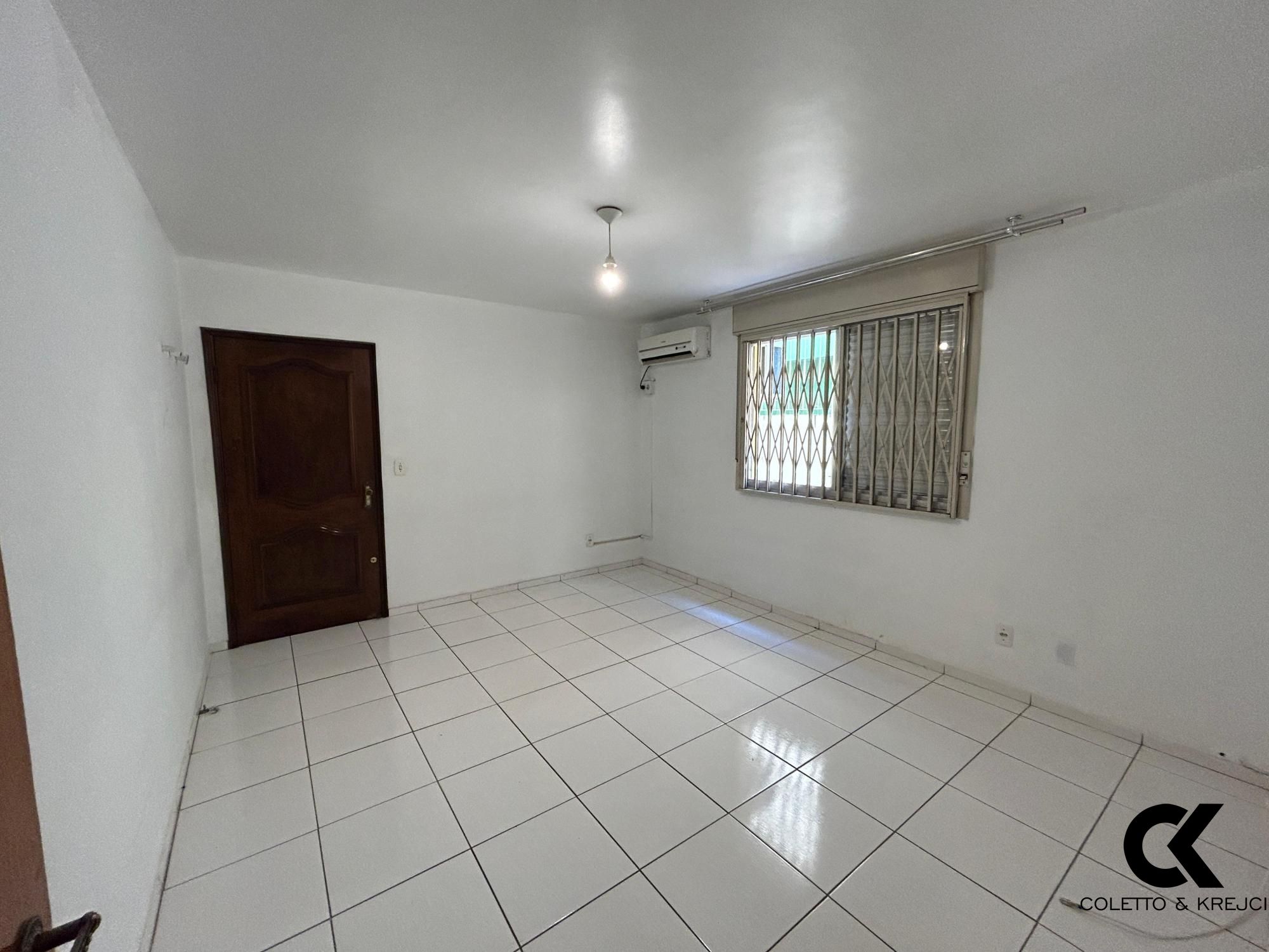 Apartamento à venda com 3 quartos, 101m² - Foto 3