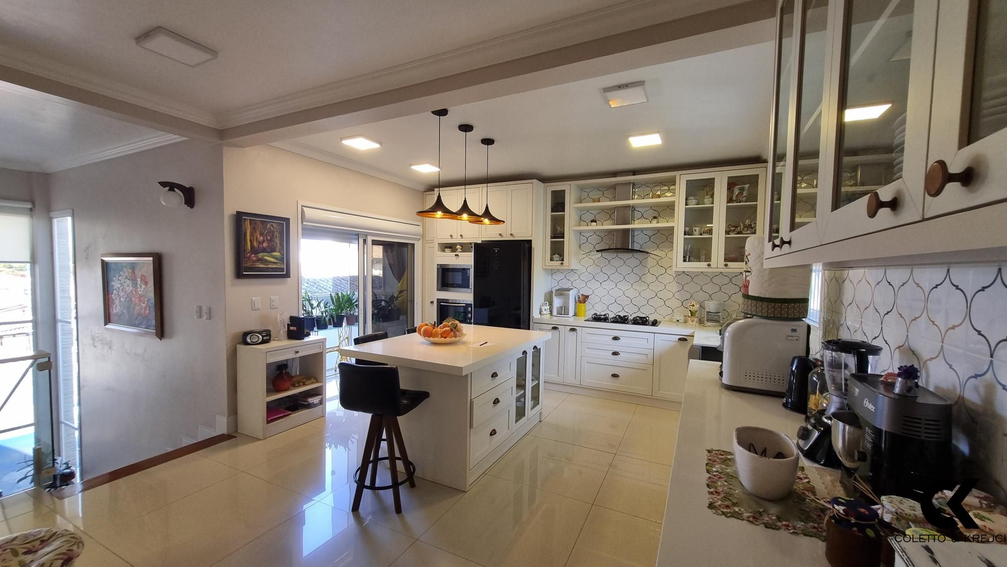 Casa à venda com 3 quartos, 207m² - Foto 24