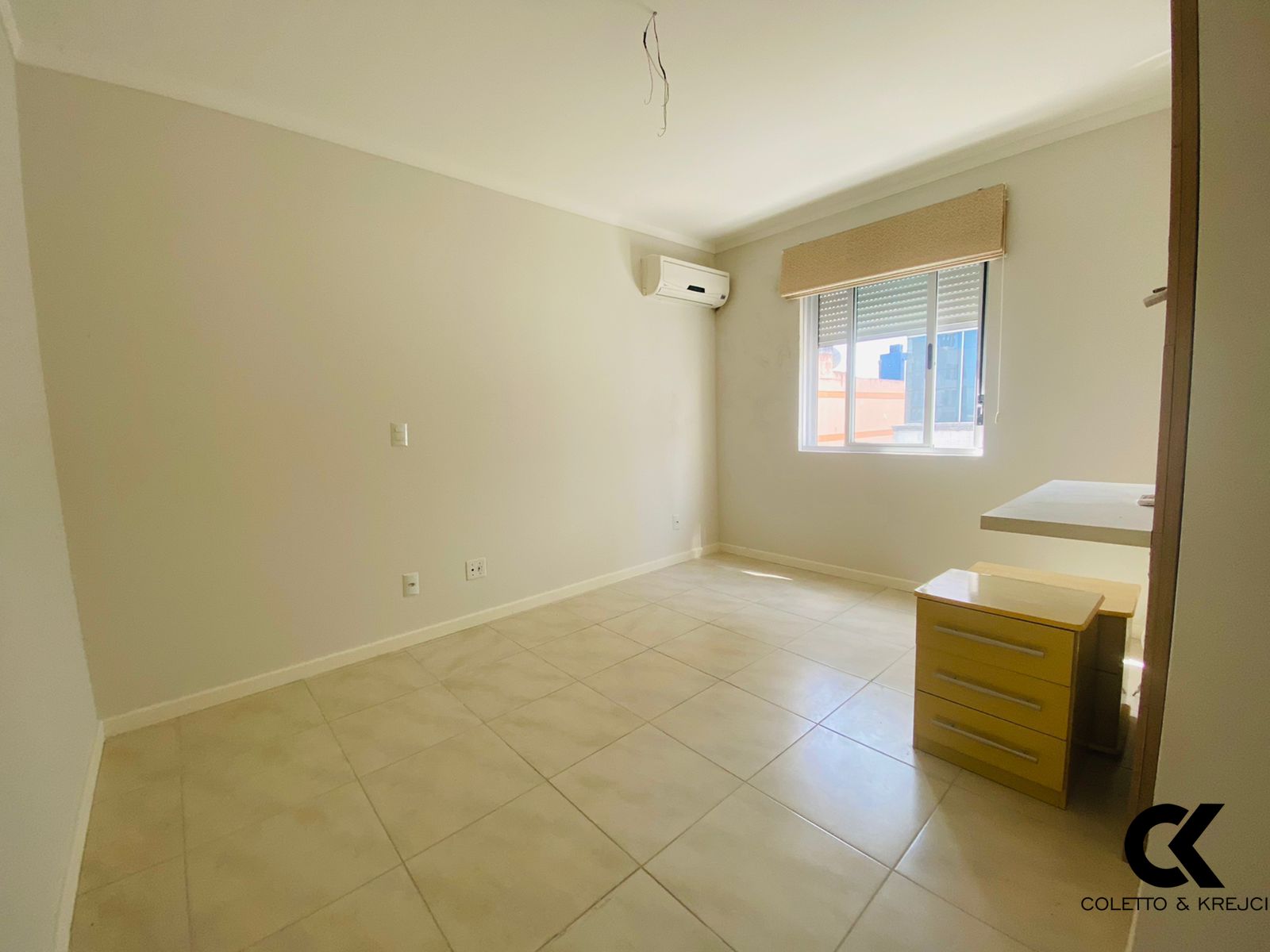 Apartamento à venda com 2 quartos, 76m² - Foto 12