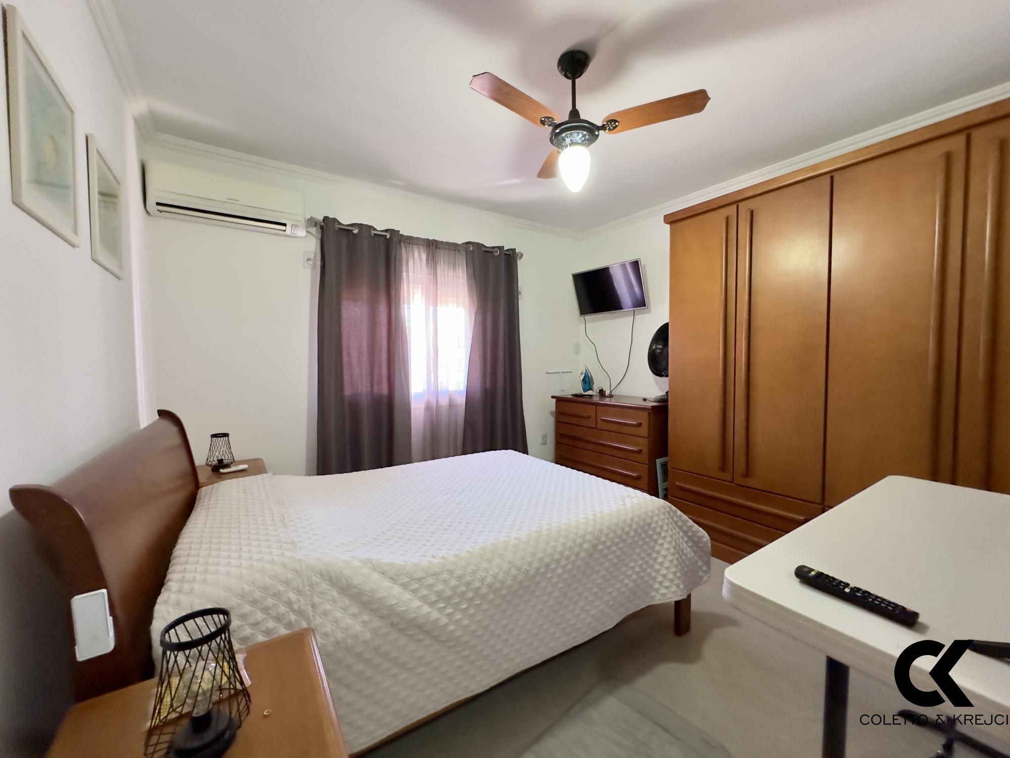 Casa, 4 quartos, 257 m² - Foto 11