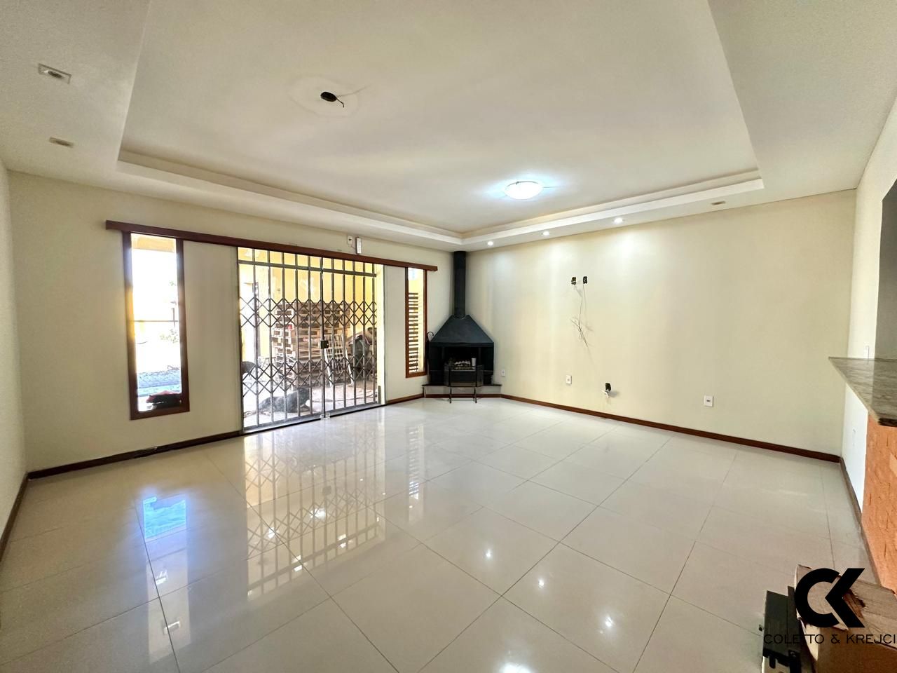 Casa, 4 quartos, 112 m² - Foto 2