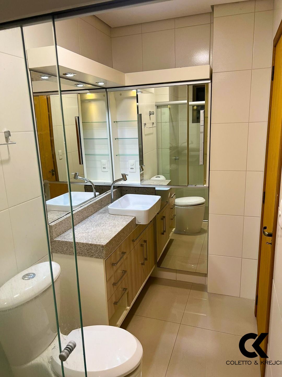 Apartamento à venda com 3 quartos, 131m² - Foto 14