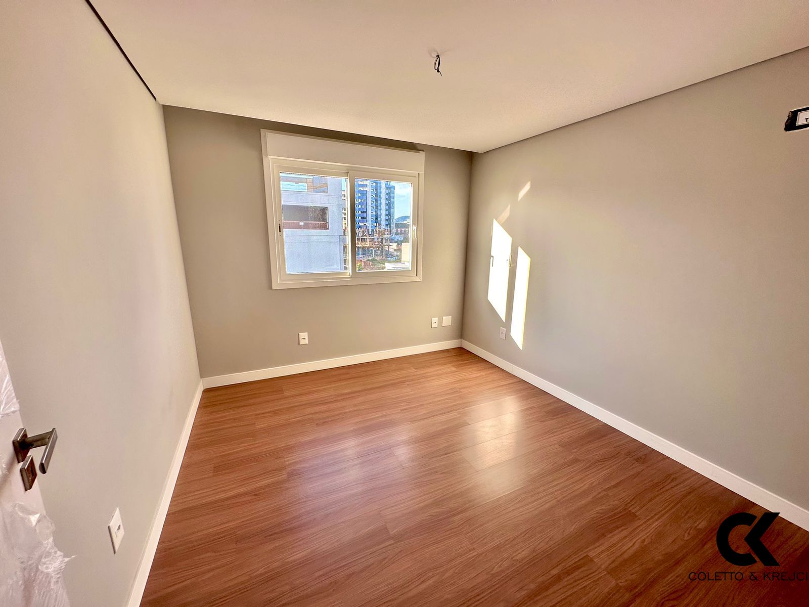 Apartamento à venda com 3 quartos, 155m² - Foto 19