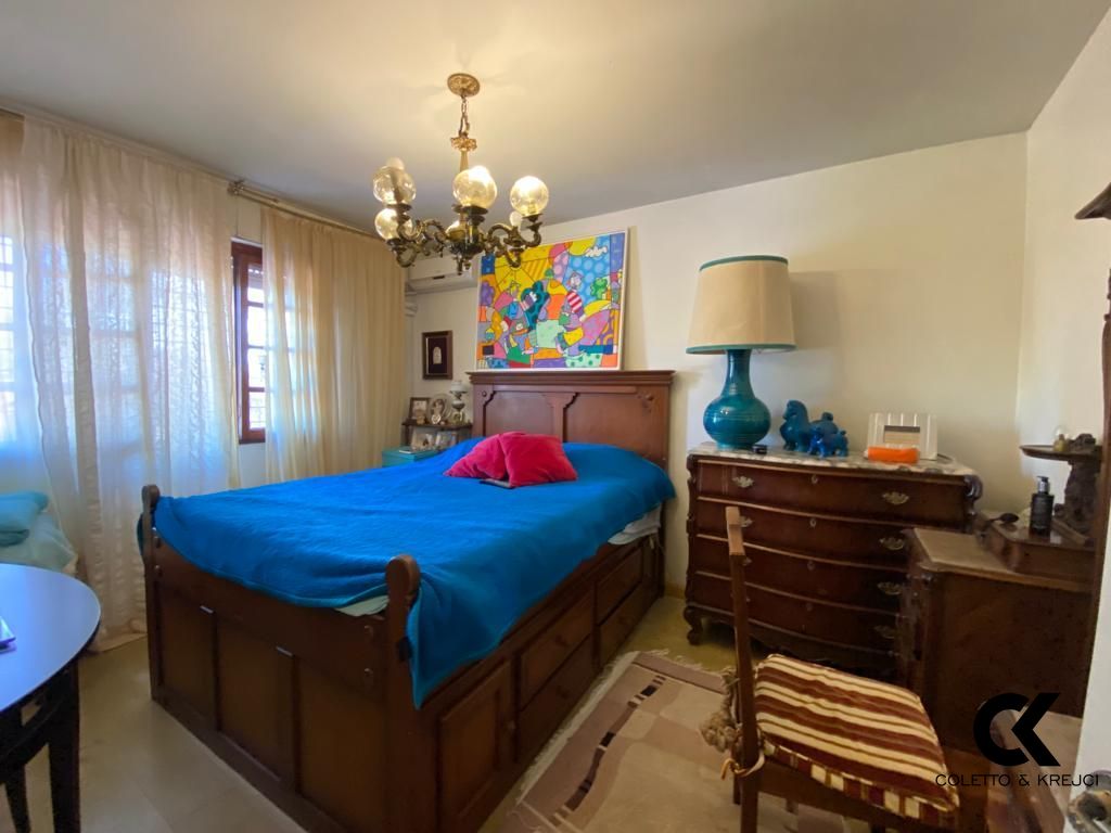 Casa, 4 quartos, 235 m² - Foto 6