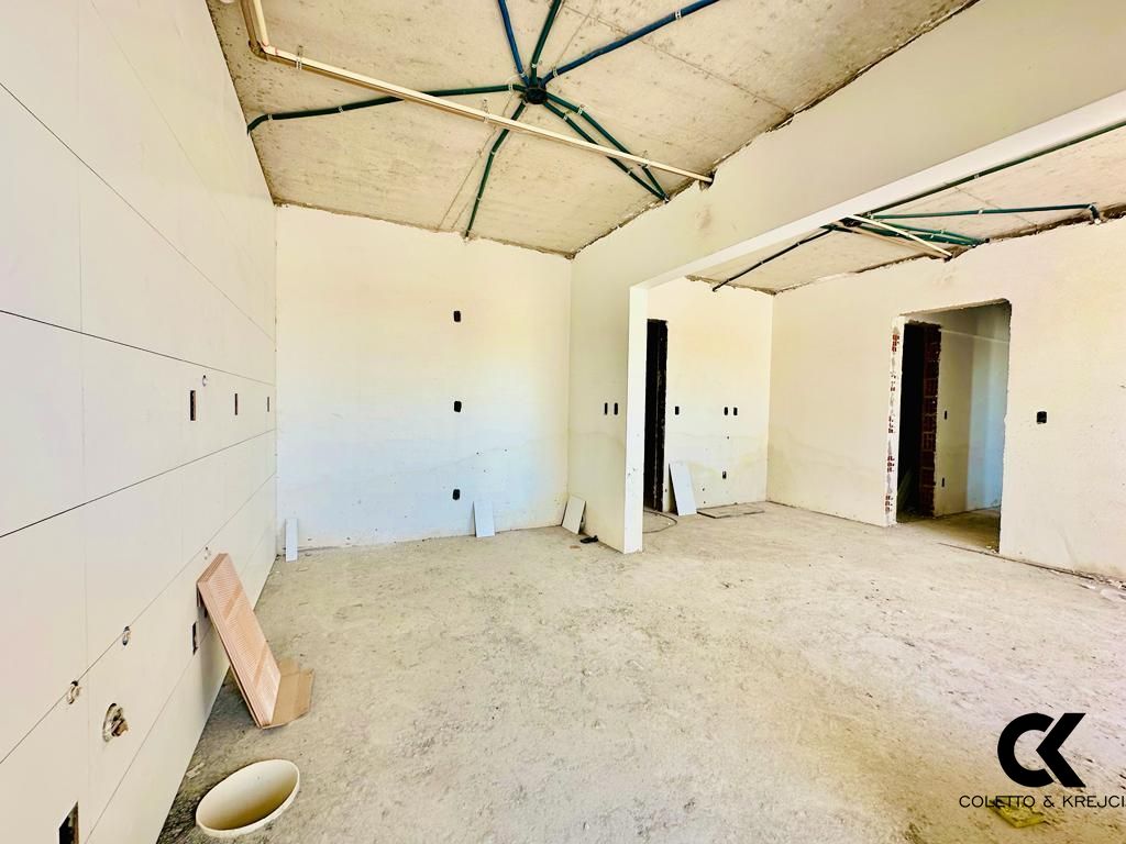 Apartamento à venda com 2 quartos, 79m² - Foto 4