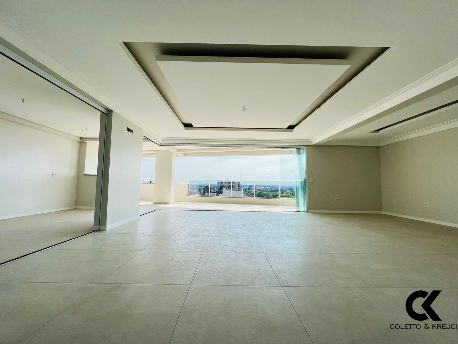 Cobertura à venda com 4 quartos, 272m² - Foto 3