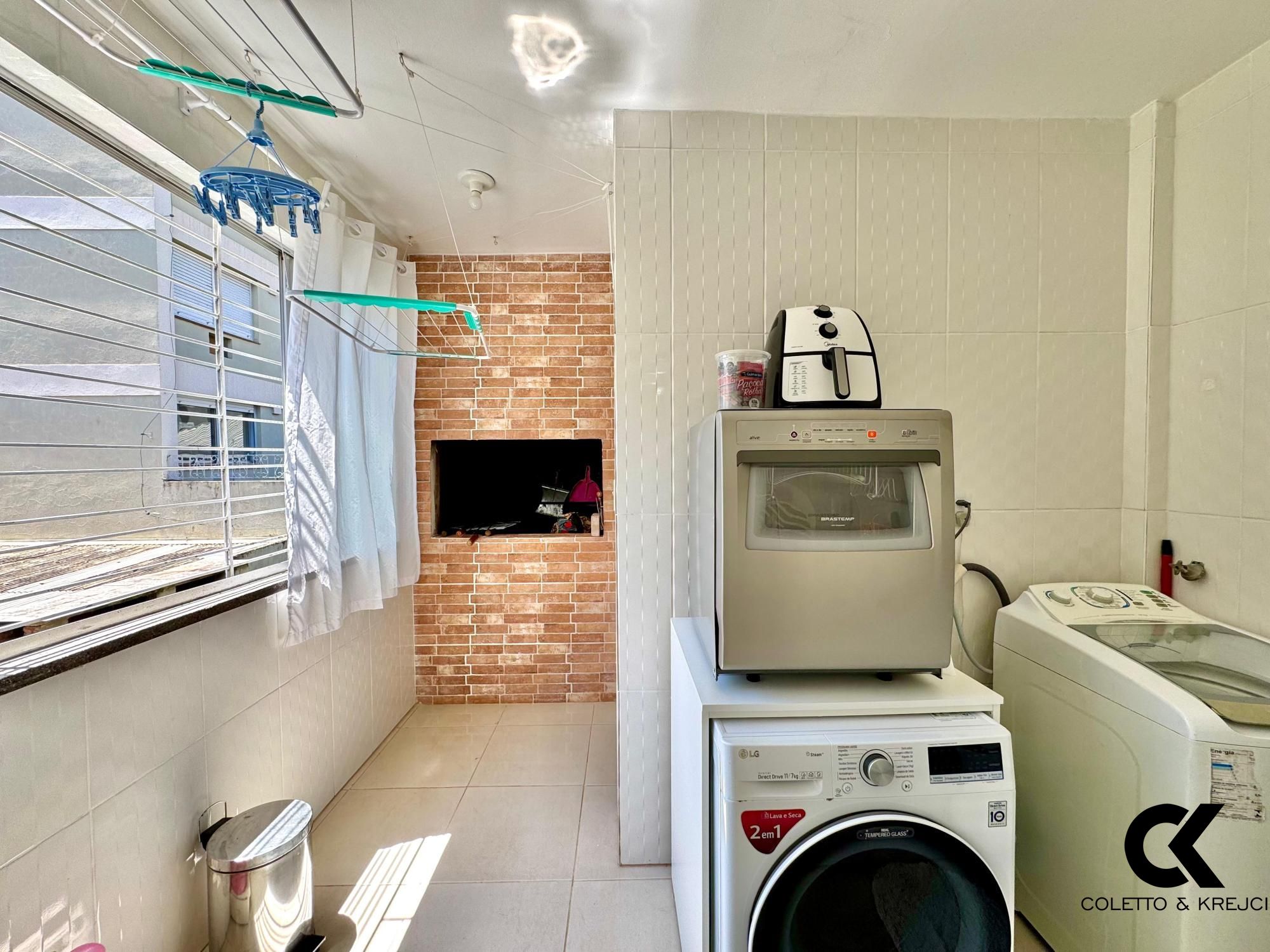 Apartamento à venda com 3 quartos, 117m² - Foto 10