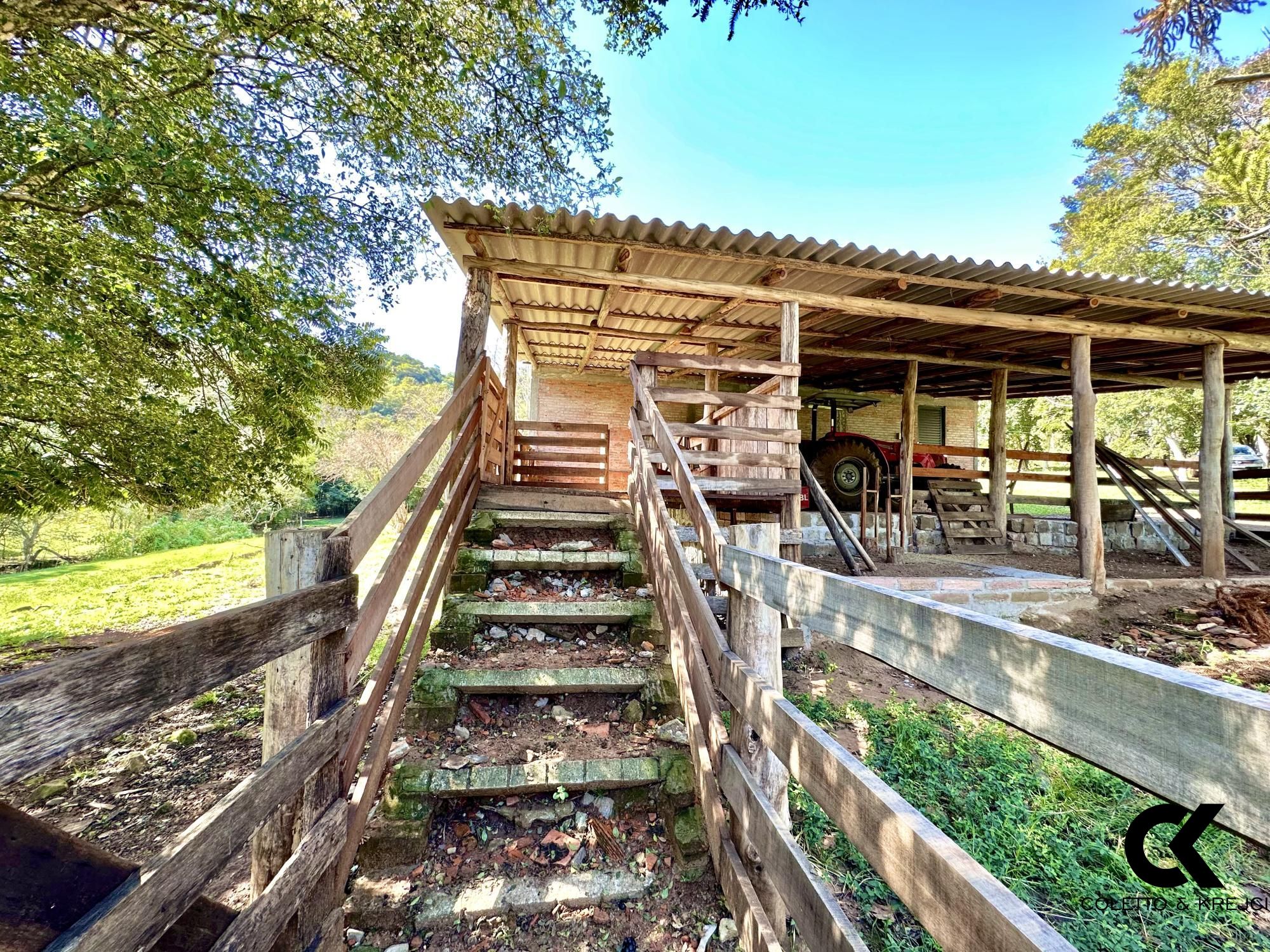 Fazenda à venda com 4 quartos, 240000m² - Foto 13