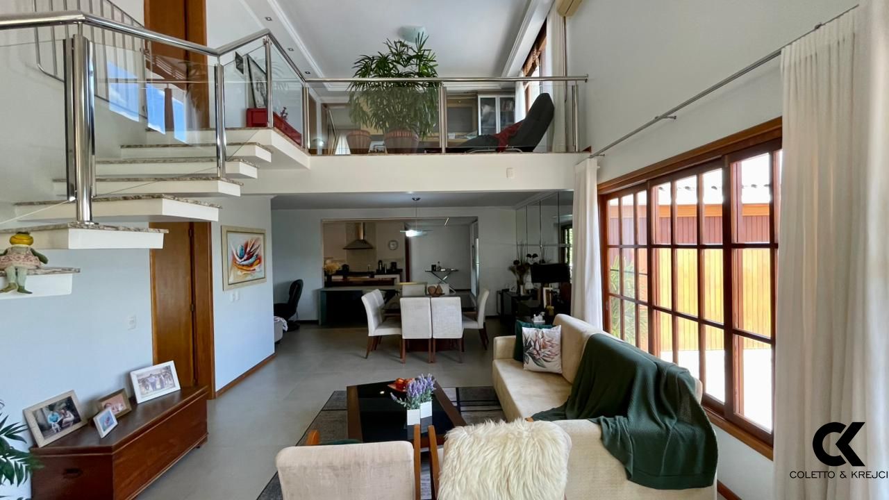 Casa, 4 quartos, 329 m² - Foto 5