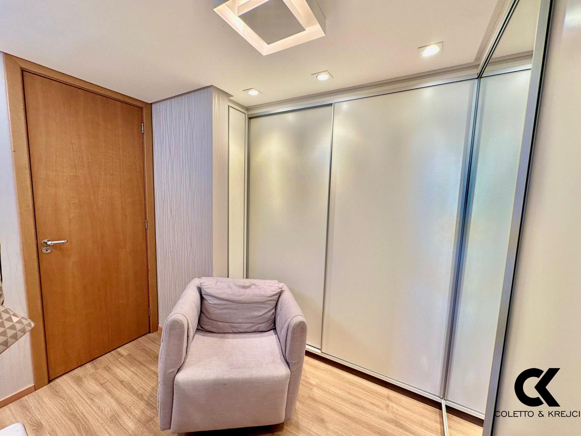 Apartamento à venda com 3 quartos, 135m² - Foto 11