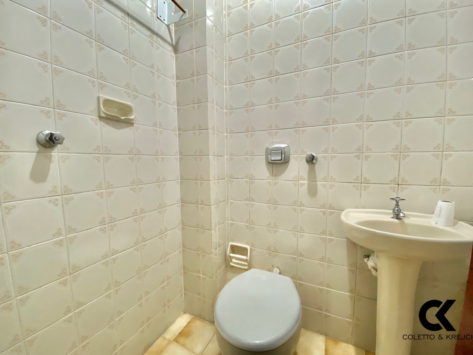 Apartamento à venda com 3 quartos, 227m² - Foto 19