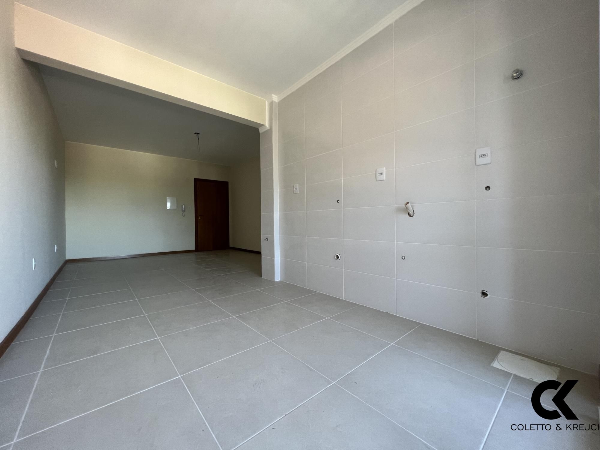 Apartamento à venda com 2 quartos, 70m² - Foto 4