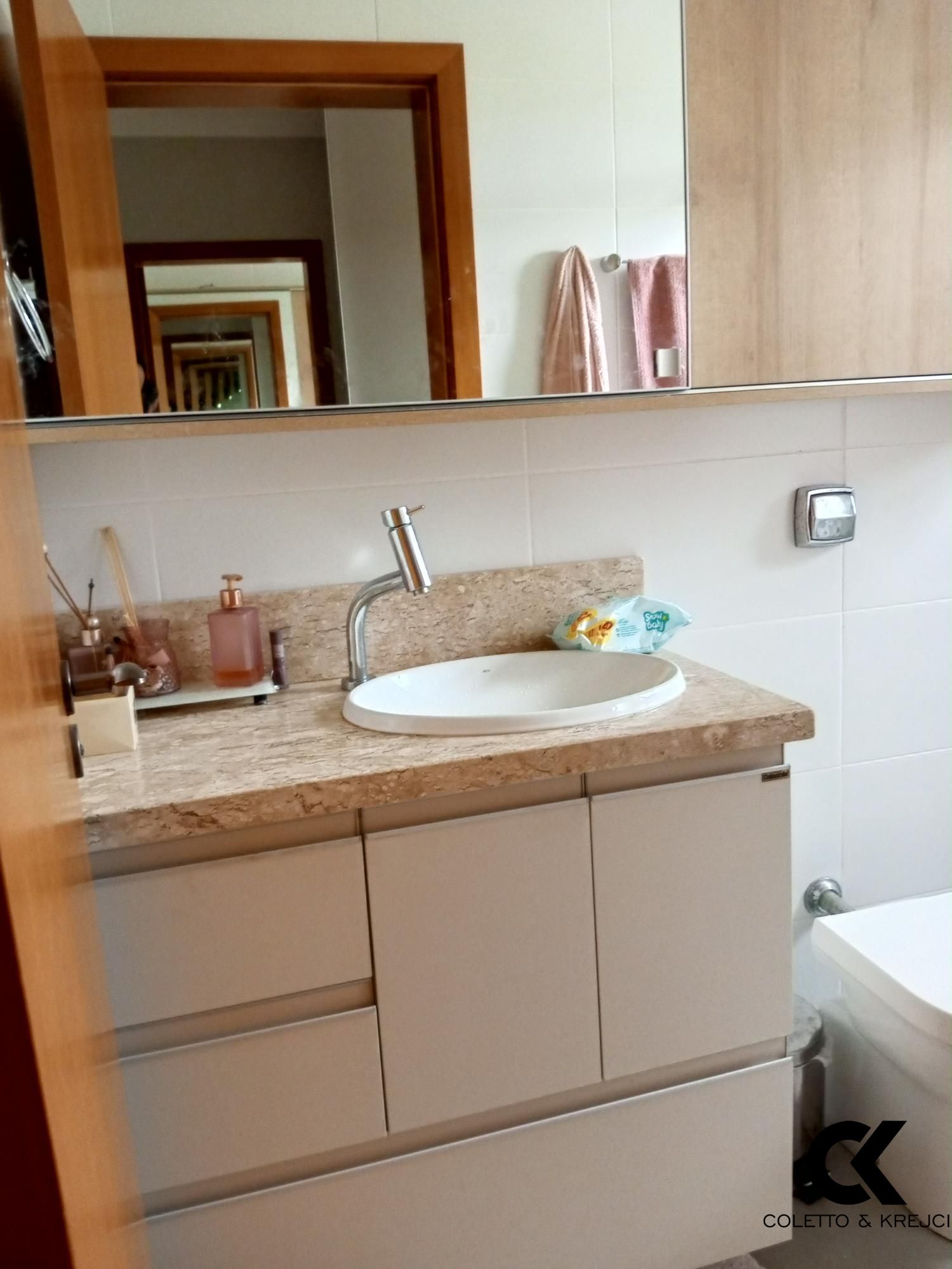 Casa de Condomínio à venda com 3 quartos, 288m² - Foto 11