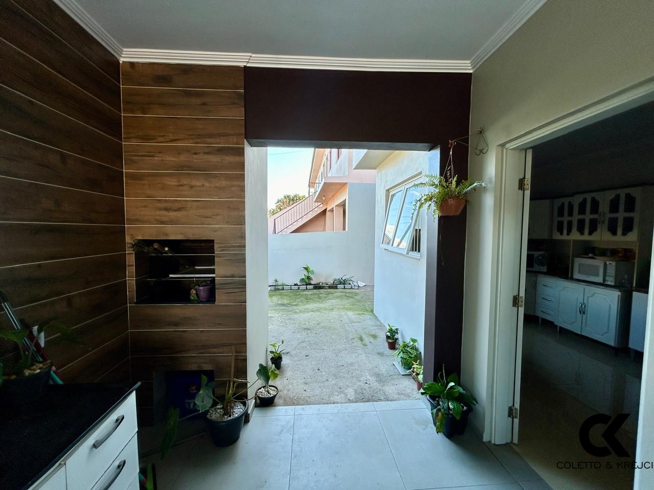 Casa à venda com 2 quartos, 103m² - Foto 17