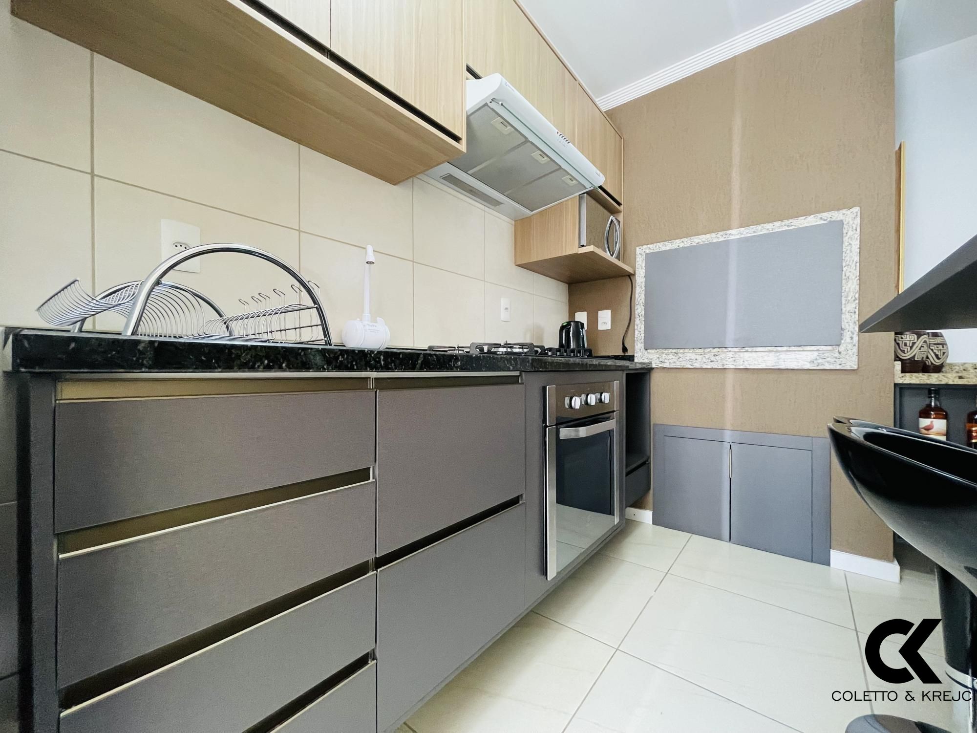 Apartamento à venda com 2 quartos, 68m² - Foto 17