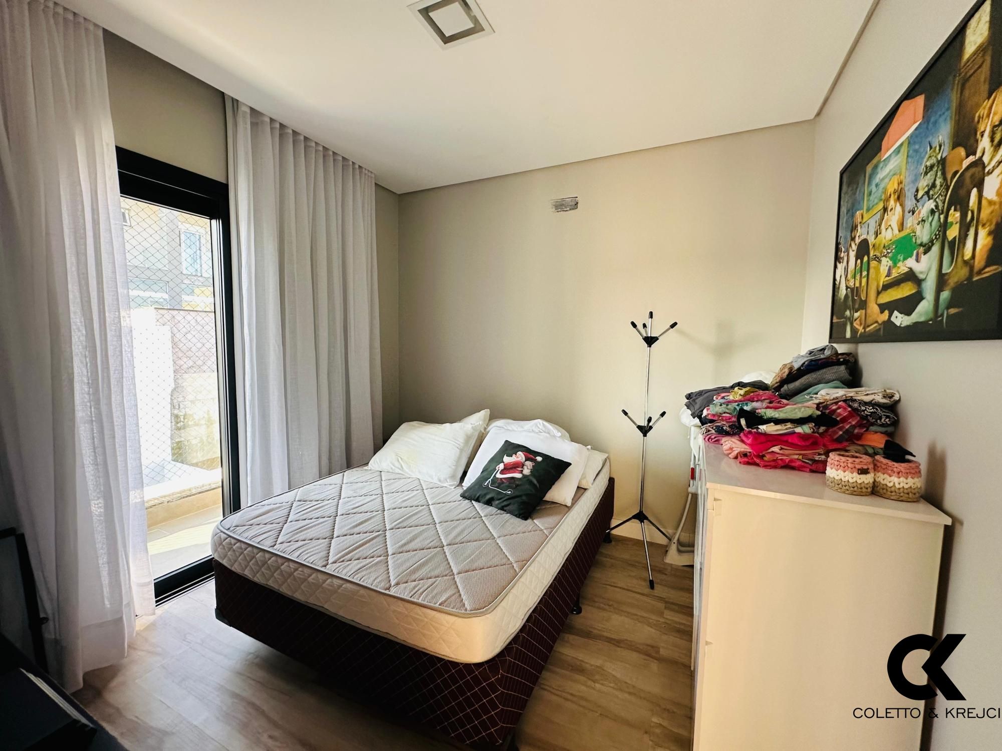 Casa de Condomínio à venda com 3 quartos, 245m² - Foto 9