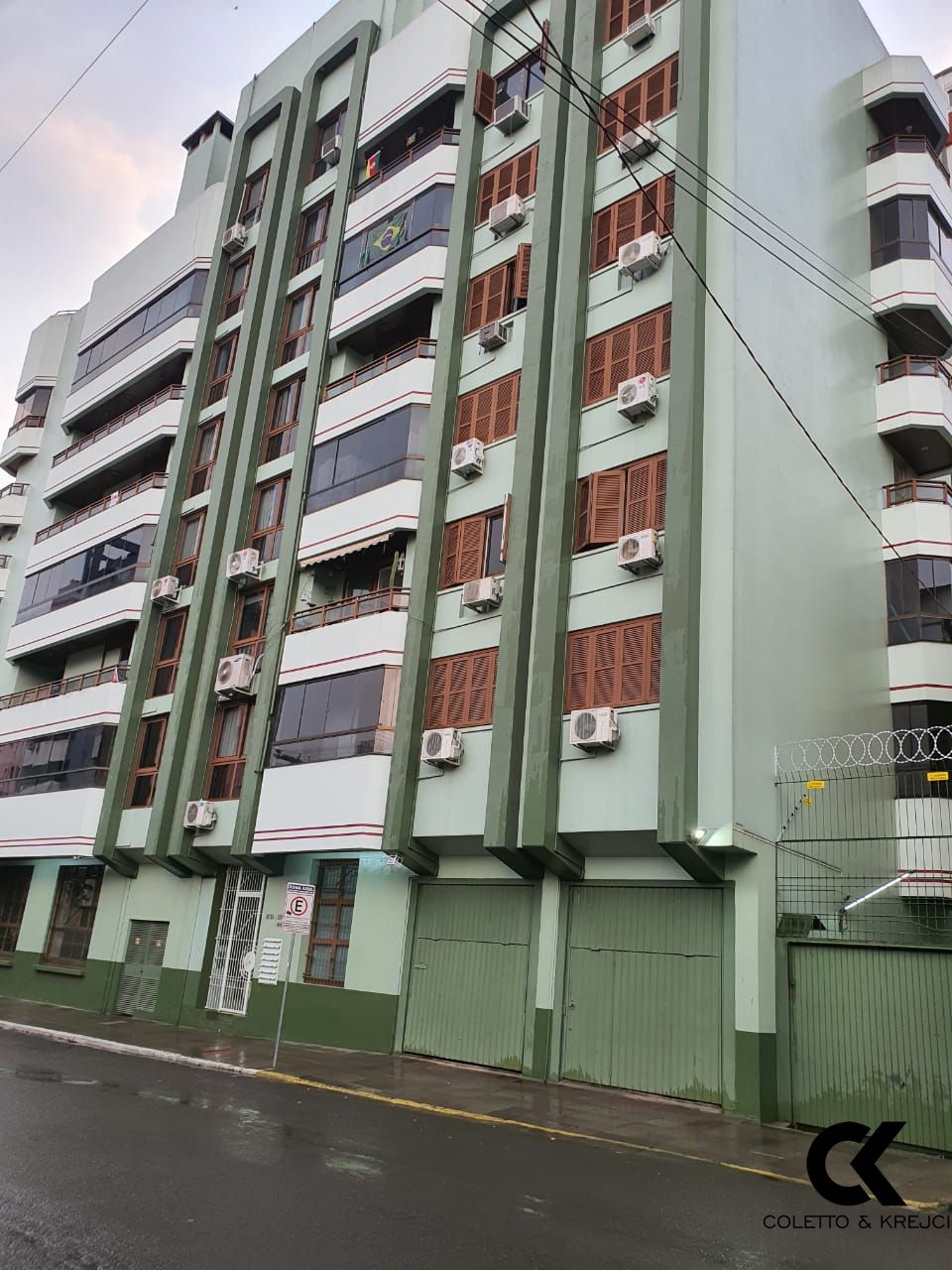 Apartamento, 3 quartos, 281 m² - Foto 1