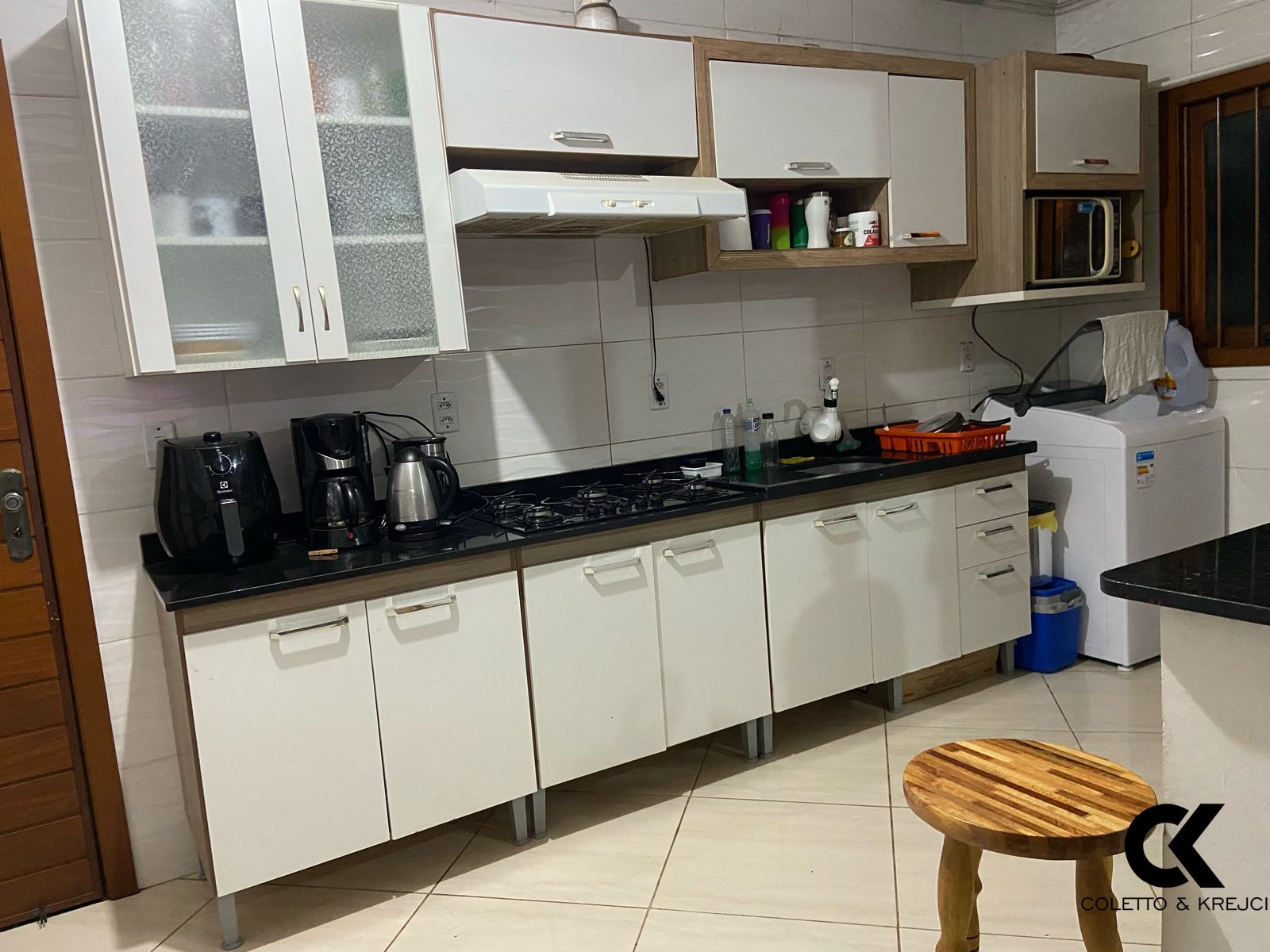 Casa à venda com 3 quartos, 155m² - Foto 3