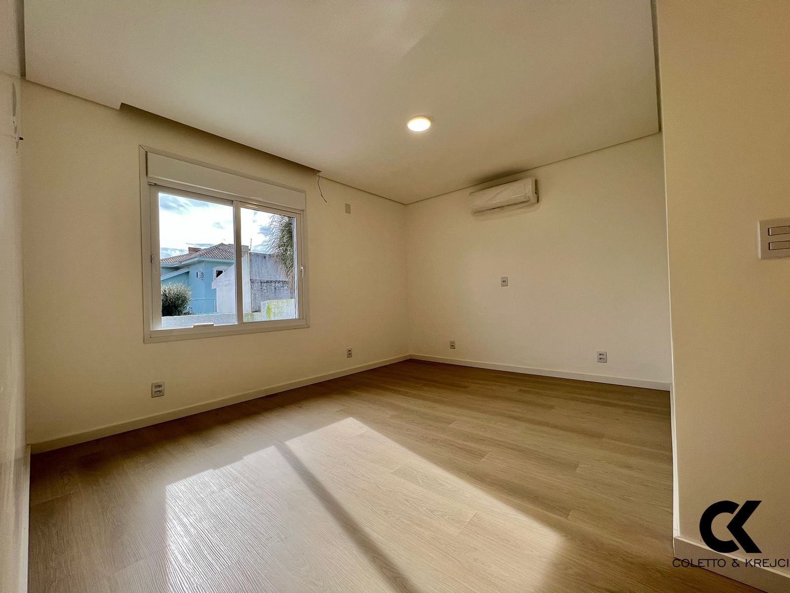 Casa à venda com 3 quartos, 300m² - Foto 21