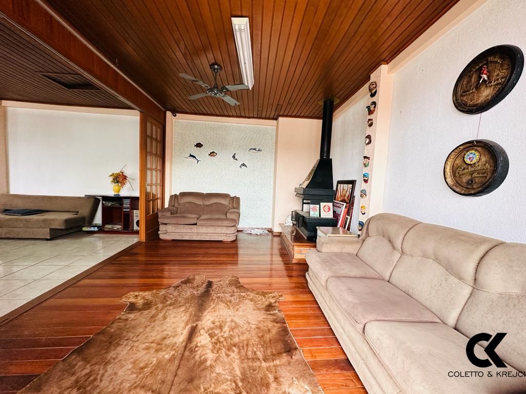 Casa à venda com 4 quartos, 192m² - Foto 24