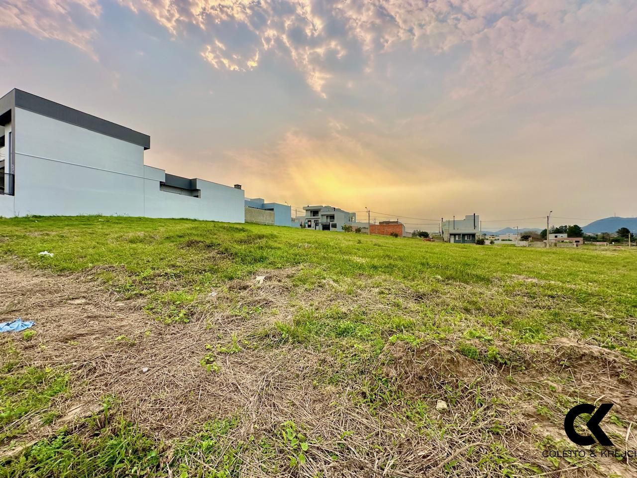 Terreno, 300 m² - Foto 1