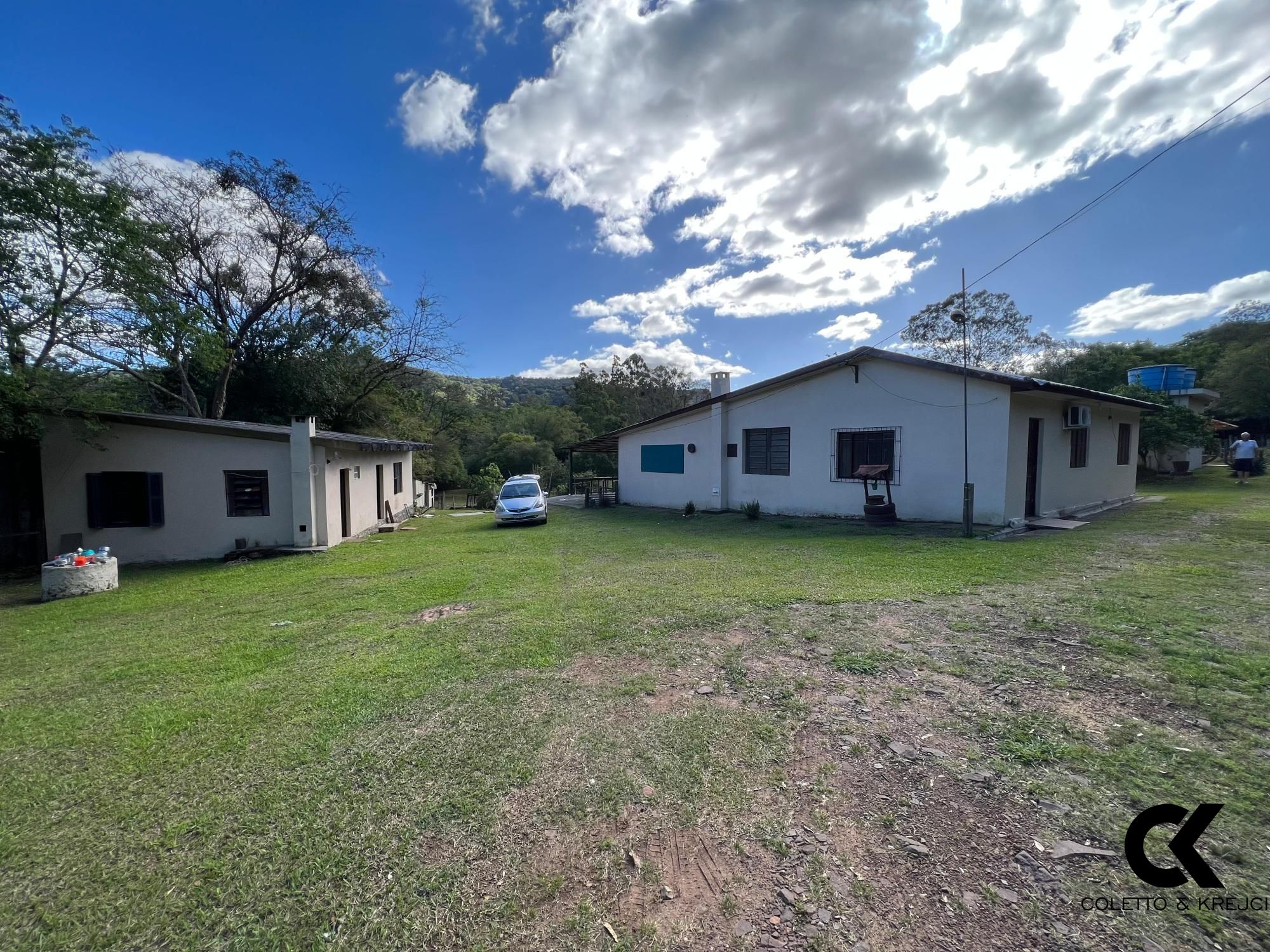 Fazenda à venda com 2 quartos, 88m² - Foto 3