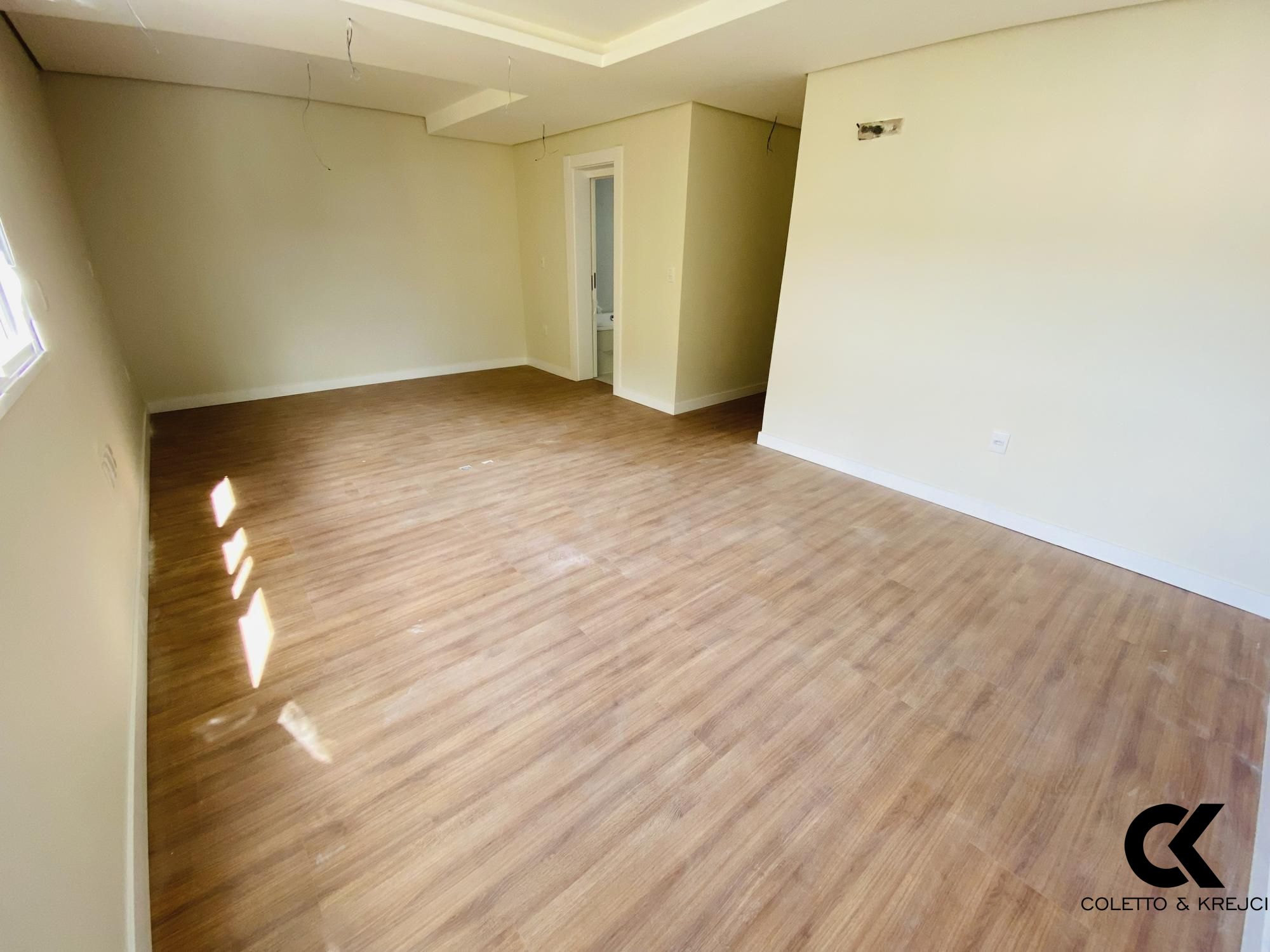 Apartamento à venda com 3 quartos, 211m² - Foto 9