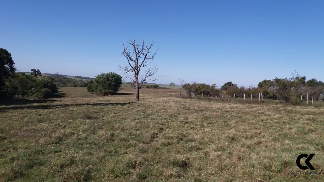 Fazenda à venda e aluguel com 1 quarto, 300000m² - Foto 2