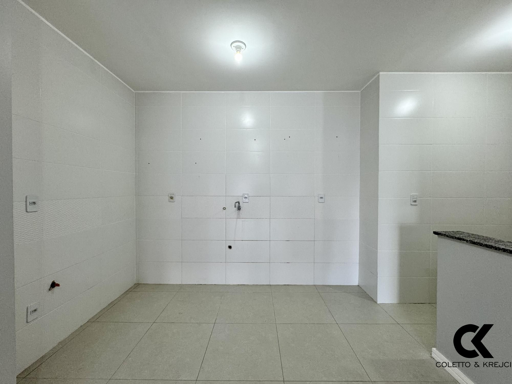 Apartamento à venda com 3 quartos, 85m² - Foto 5