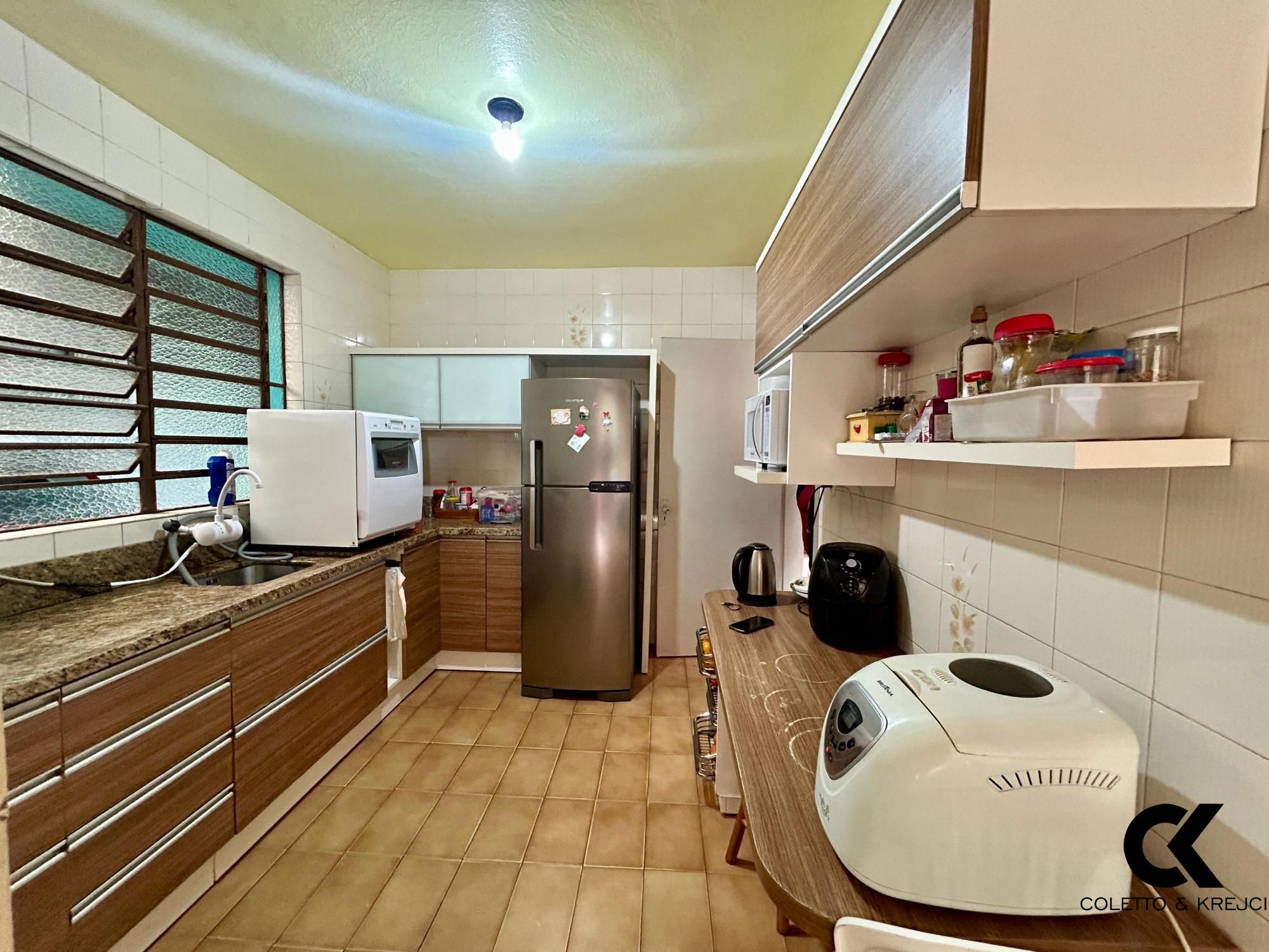 Casa à venda com 4 quartos, 170m² - Foto 8