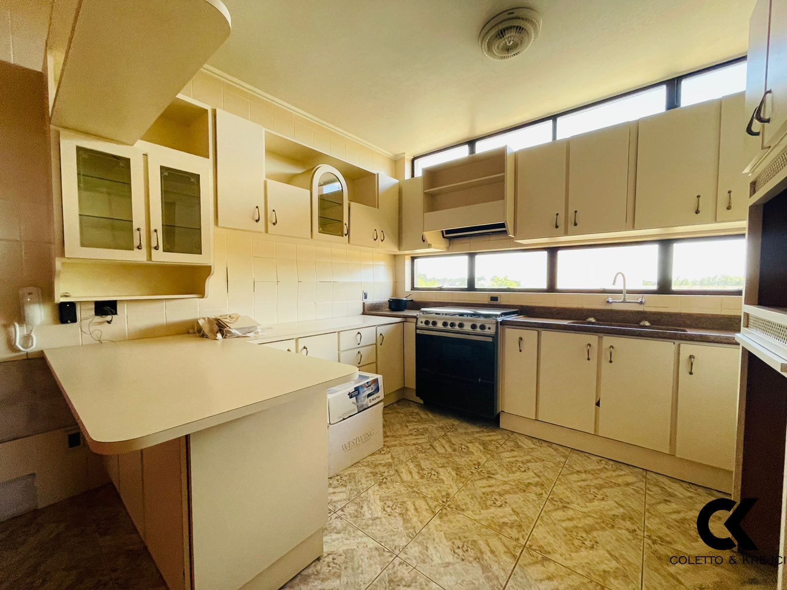 Apartamento à venda com 4 quartos, 303m² - Foto 13
