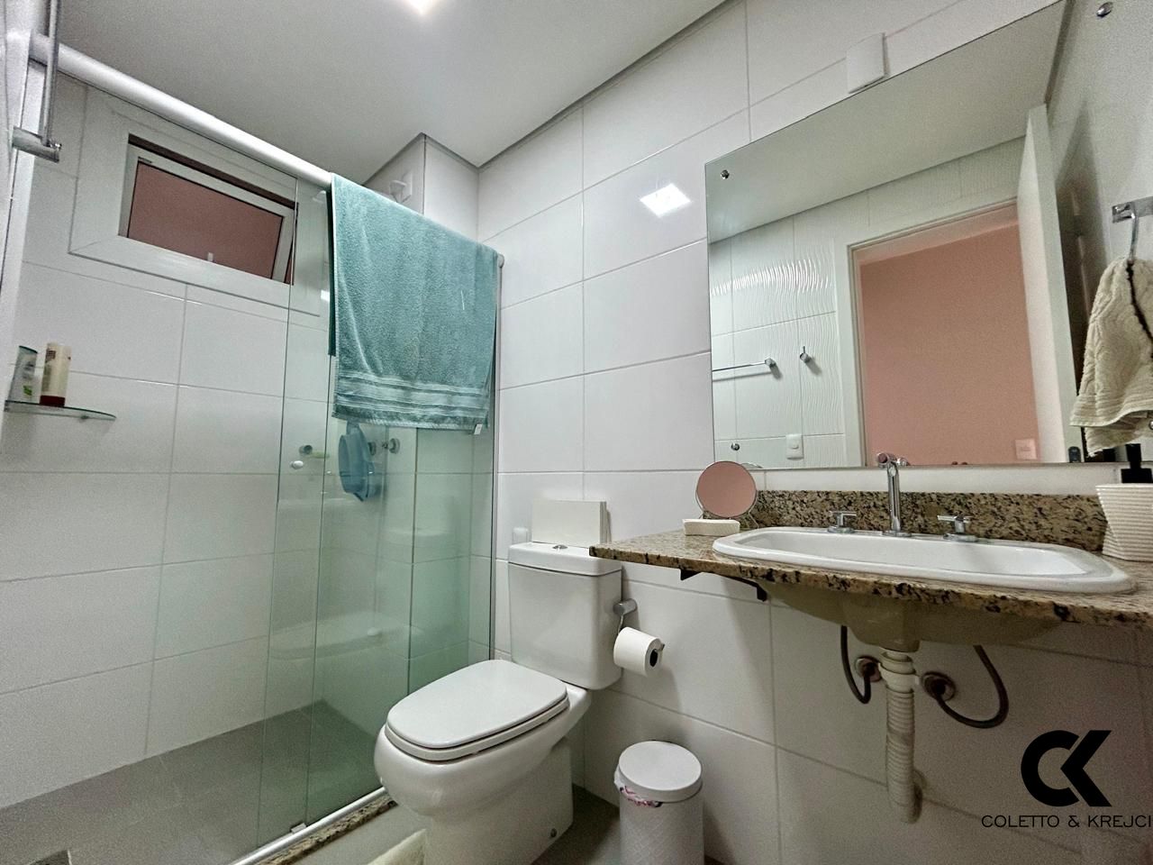 Apartamento à venda com 2 quartos, 74m² - Foto 15