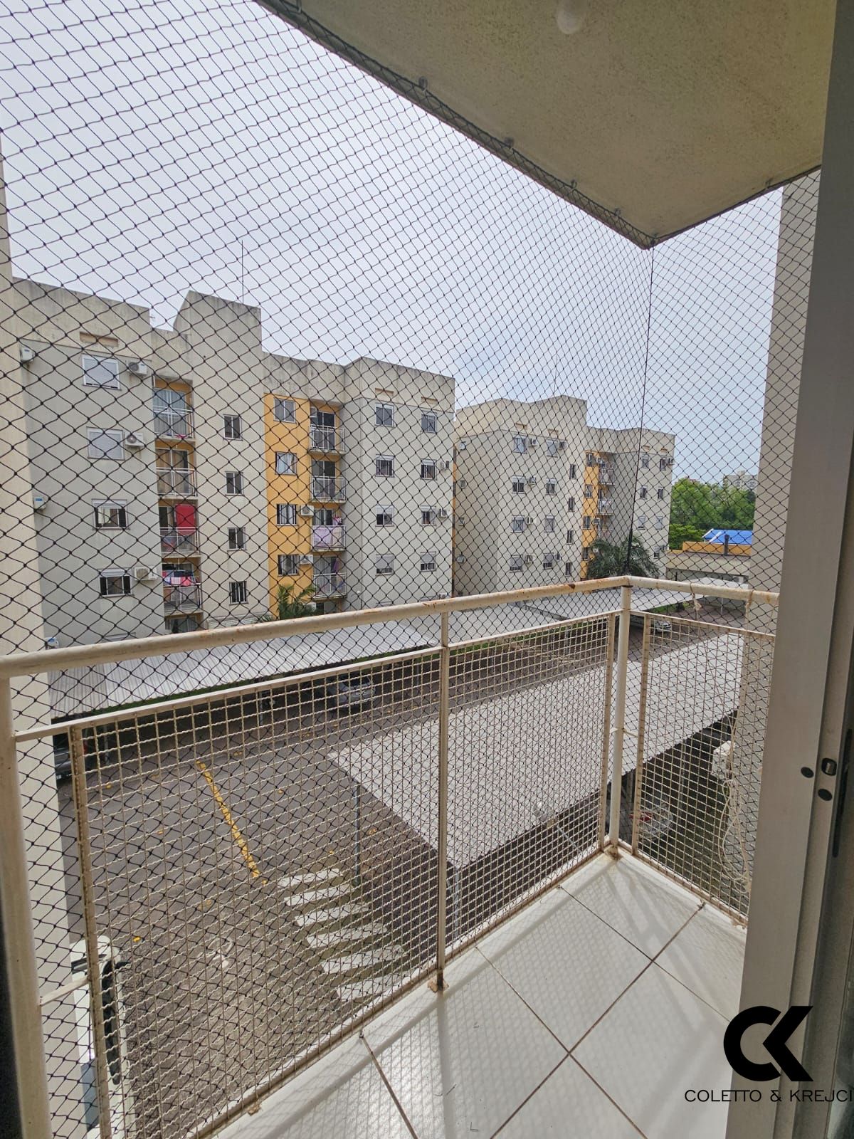 Apartamento à venda com 2 quartos, 49m² - Foto 4