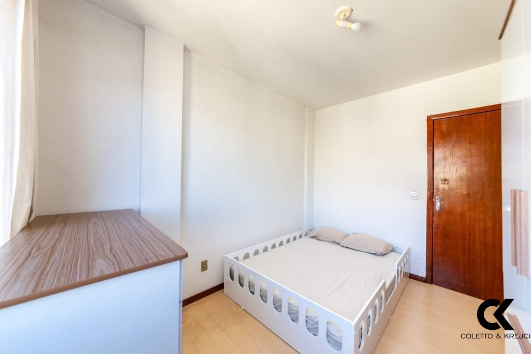 Apartamento à venda com 2 quartos, 68m² - Foto 9