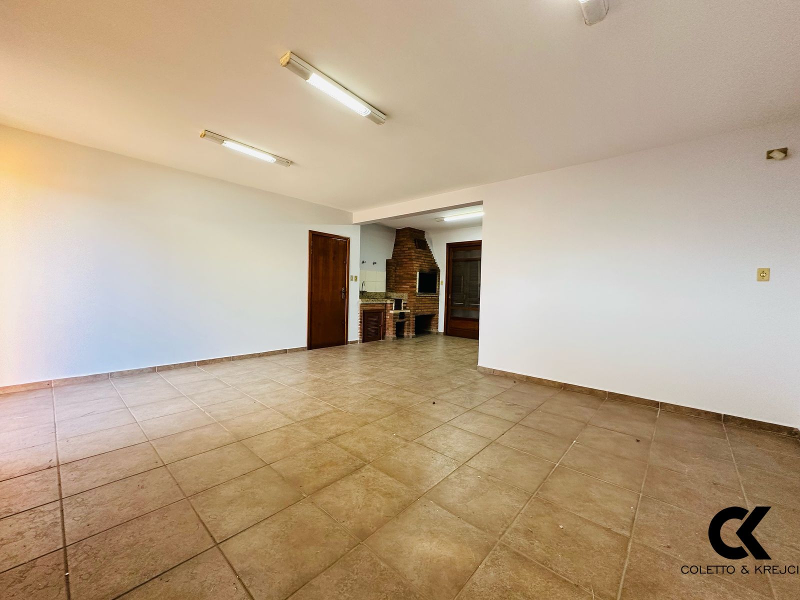 Casa, 3 quartos, 247 m² - Foto 4