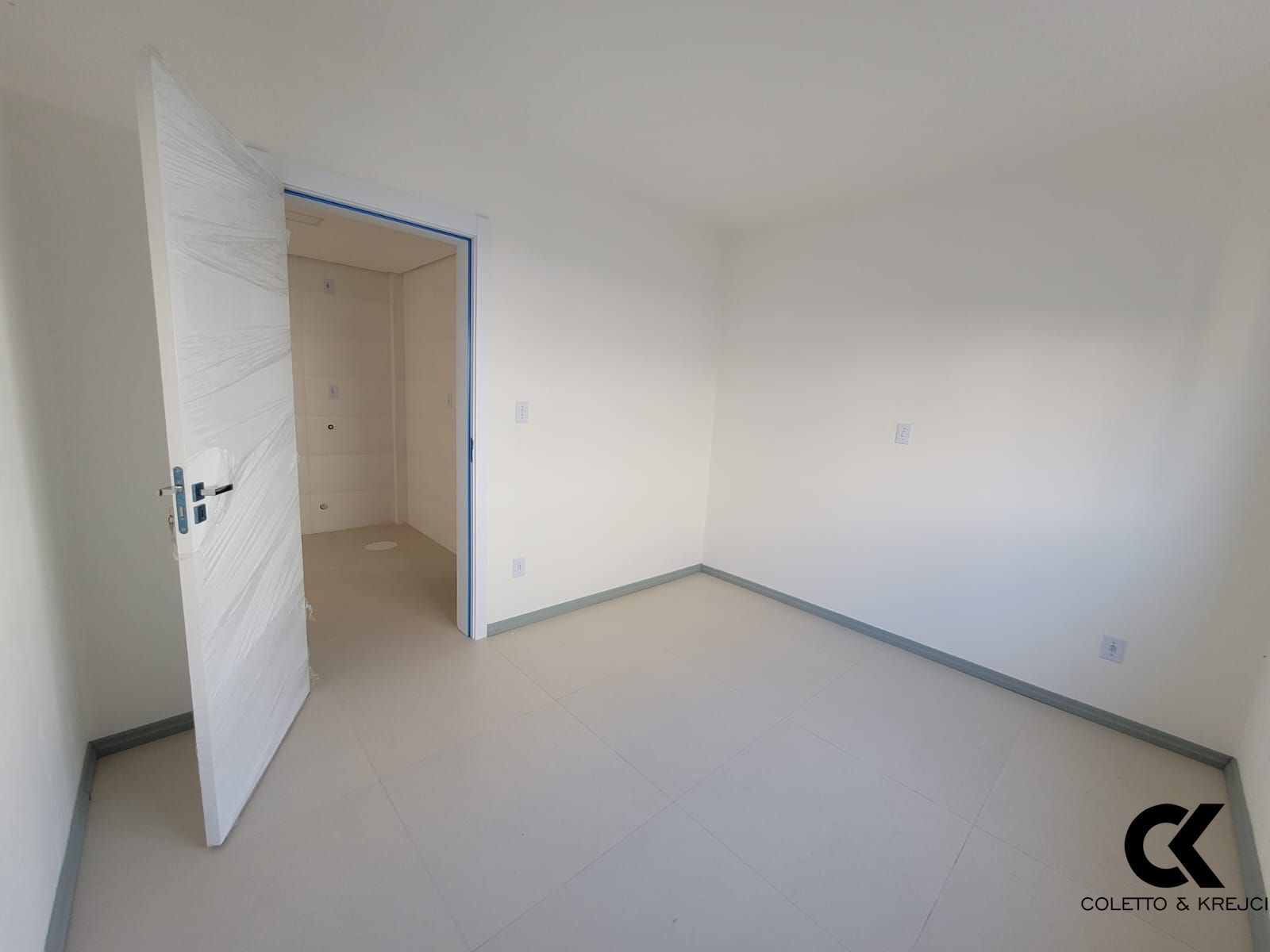 Apartamento à venda com 1 quarto, 39m² - Foto 7