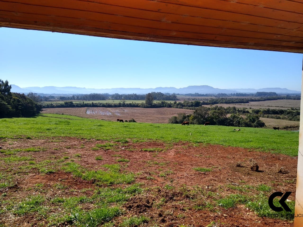 Chácara à venda com 3 quartos, 10840m² - Foto 10