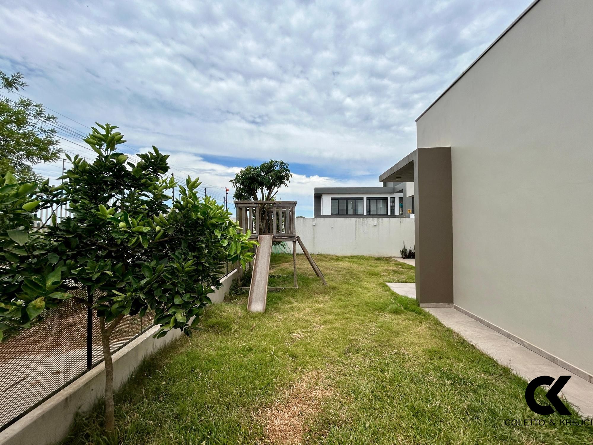 Casa de Condomínio à venda com 3 quartos, 175m² - Foto 31