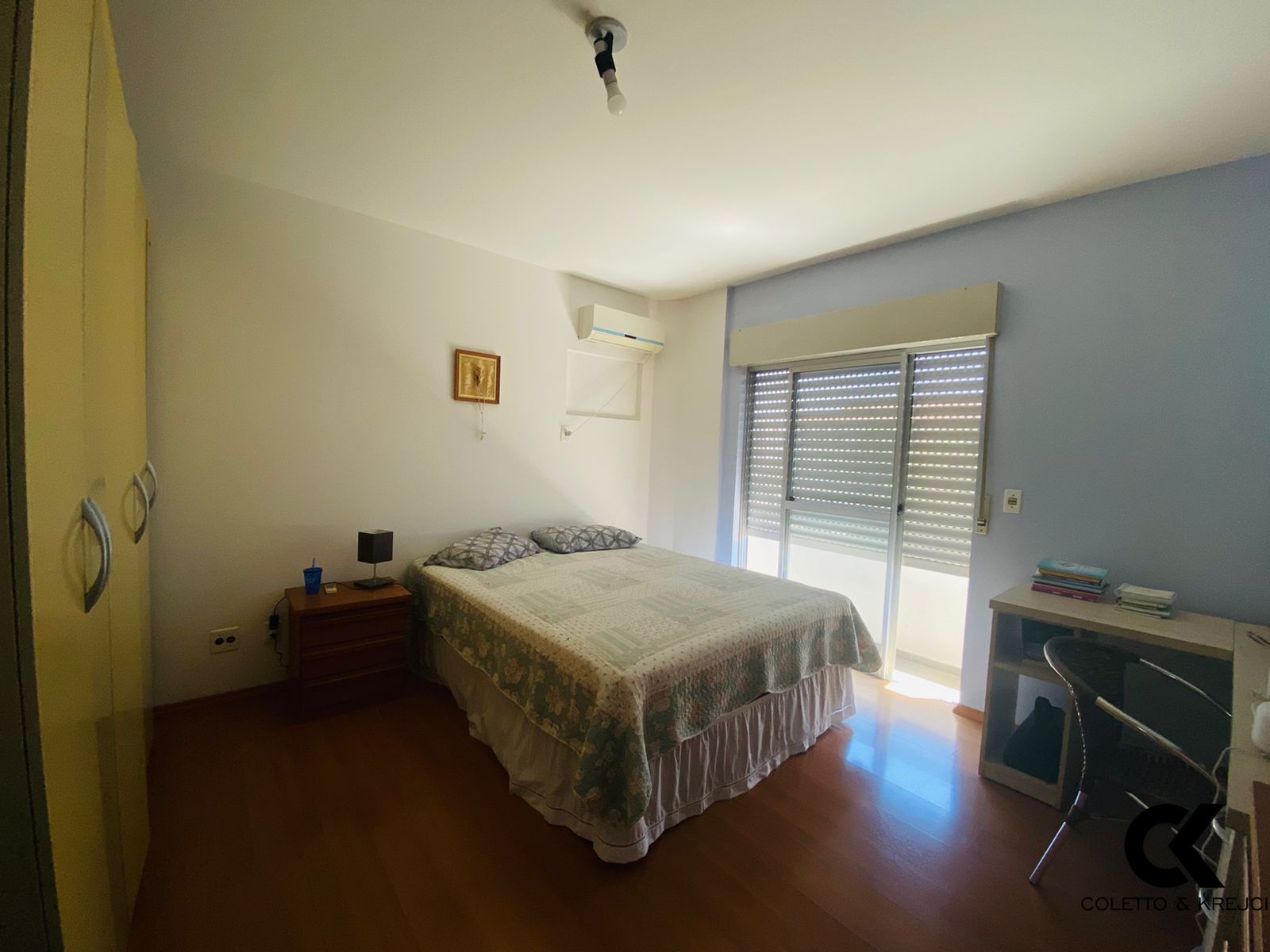 Apartamento à venda com 3 quartos, 106m² - Foto 7