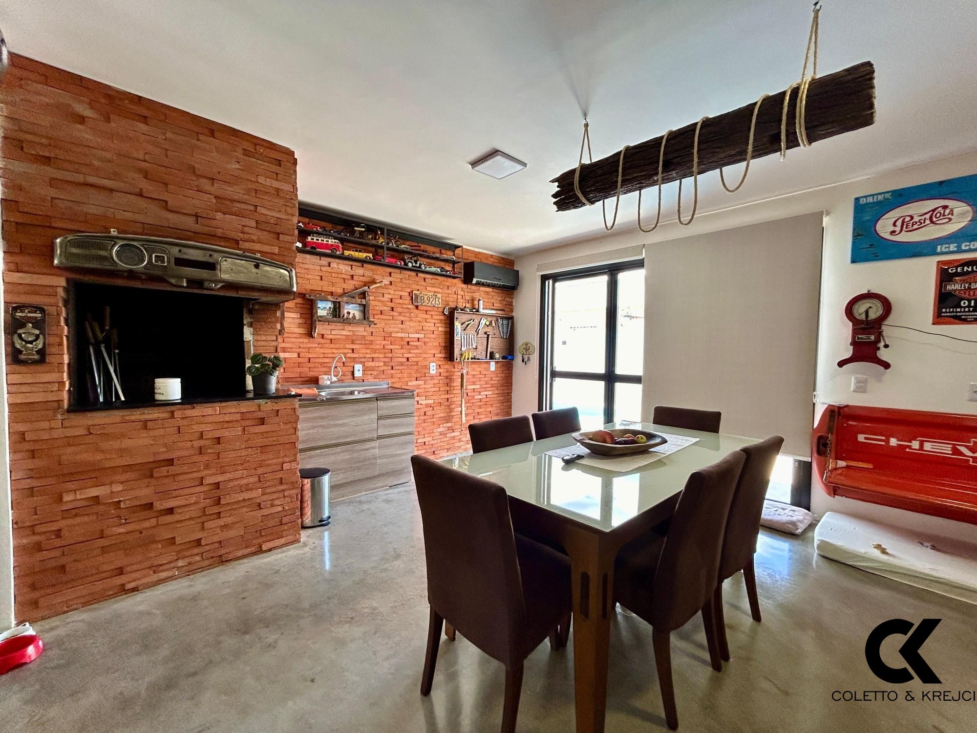 Casa à venda com 3 quartos, 224m² - Foto 17