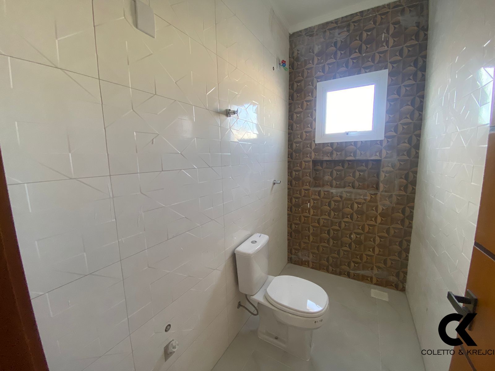 Casa de Condomínio à venda com 3 quartos, 182m² - Foto 9