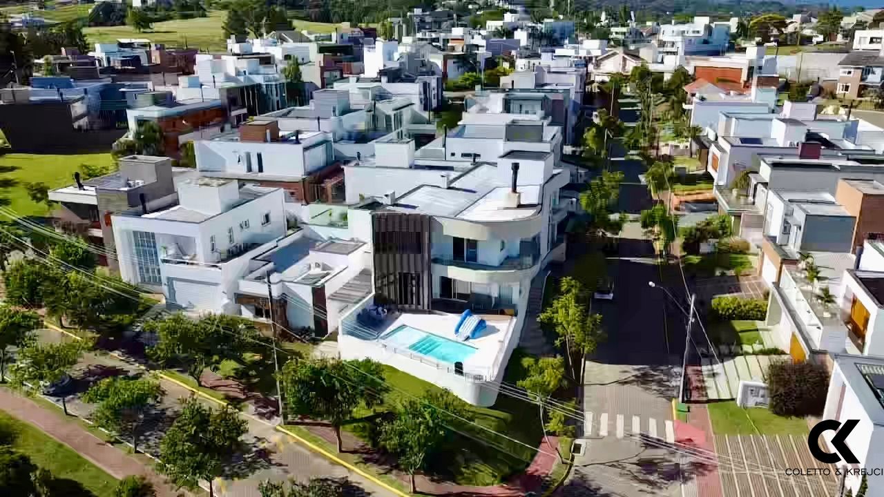 Casa de Condomínio à venda com 4 quartos, 479m² - Foto 3