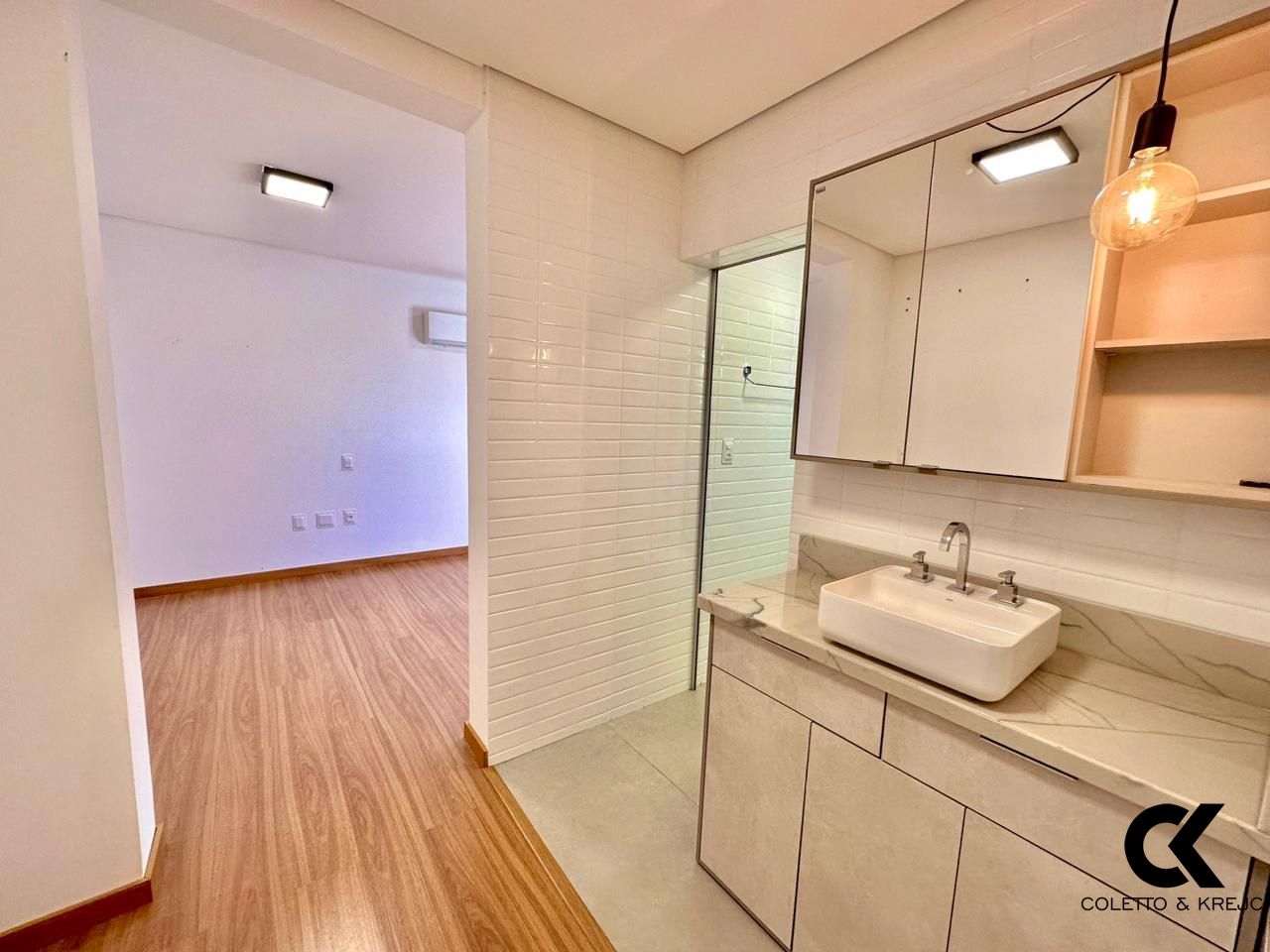 Apartamento à venda com 2 quartos, 95m² - Foto 17