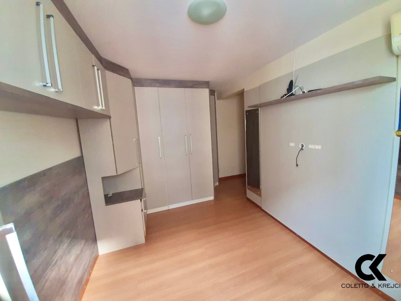 Apartamento à venda com 3 quartos, 73m² - Foto 10